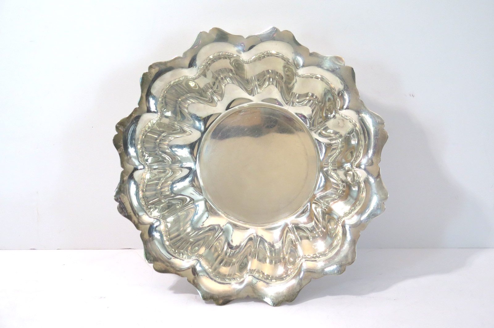 Frank M. Whiting & Co Sterling Silver Scalloped Serving Dish