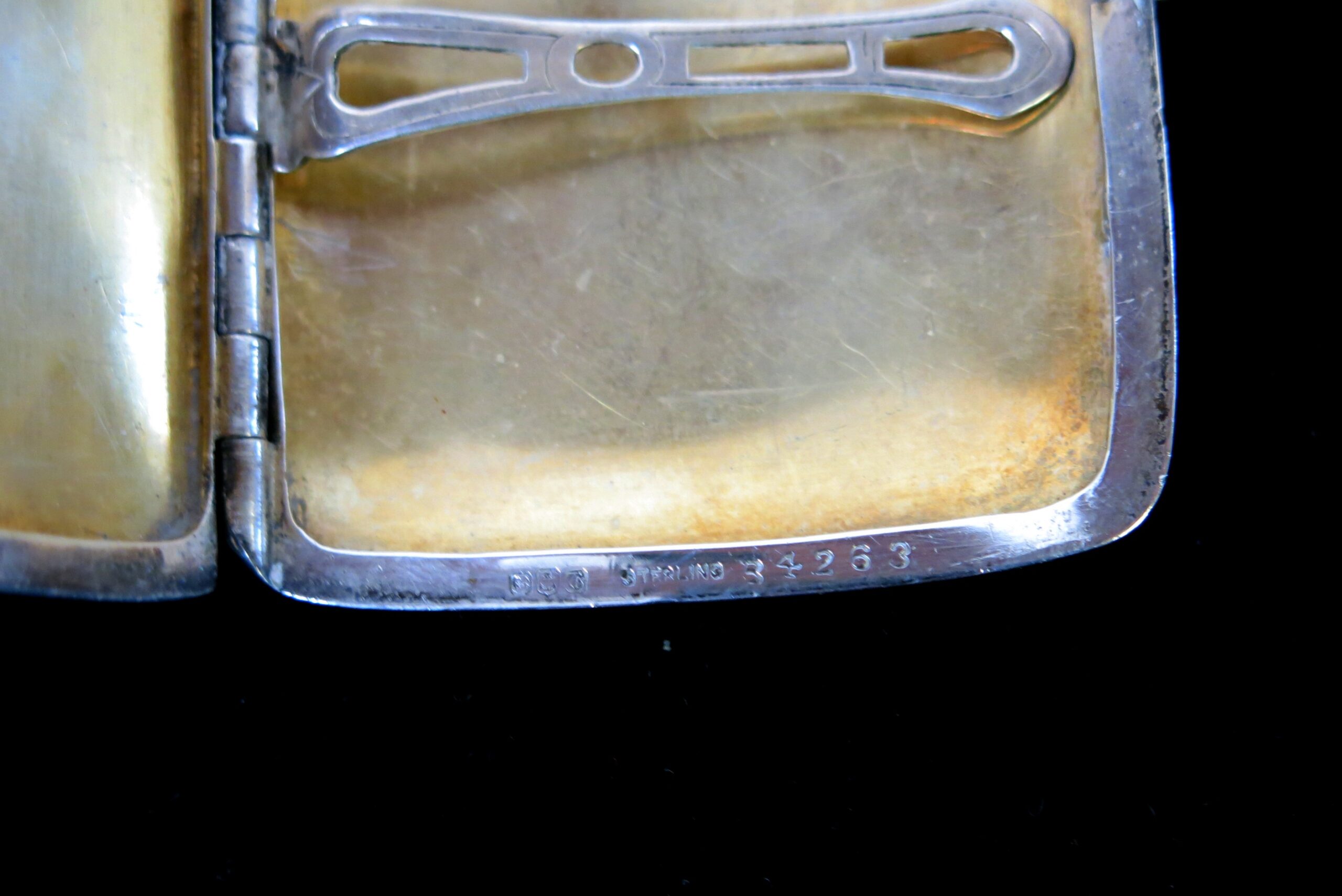 Ca. 1835 Sterling Silver and Gold Wash Hinged Georgian Dance Card Case - Image 5