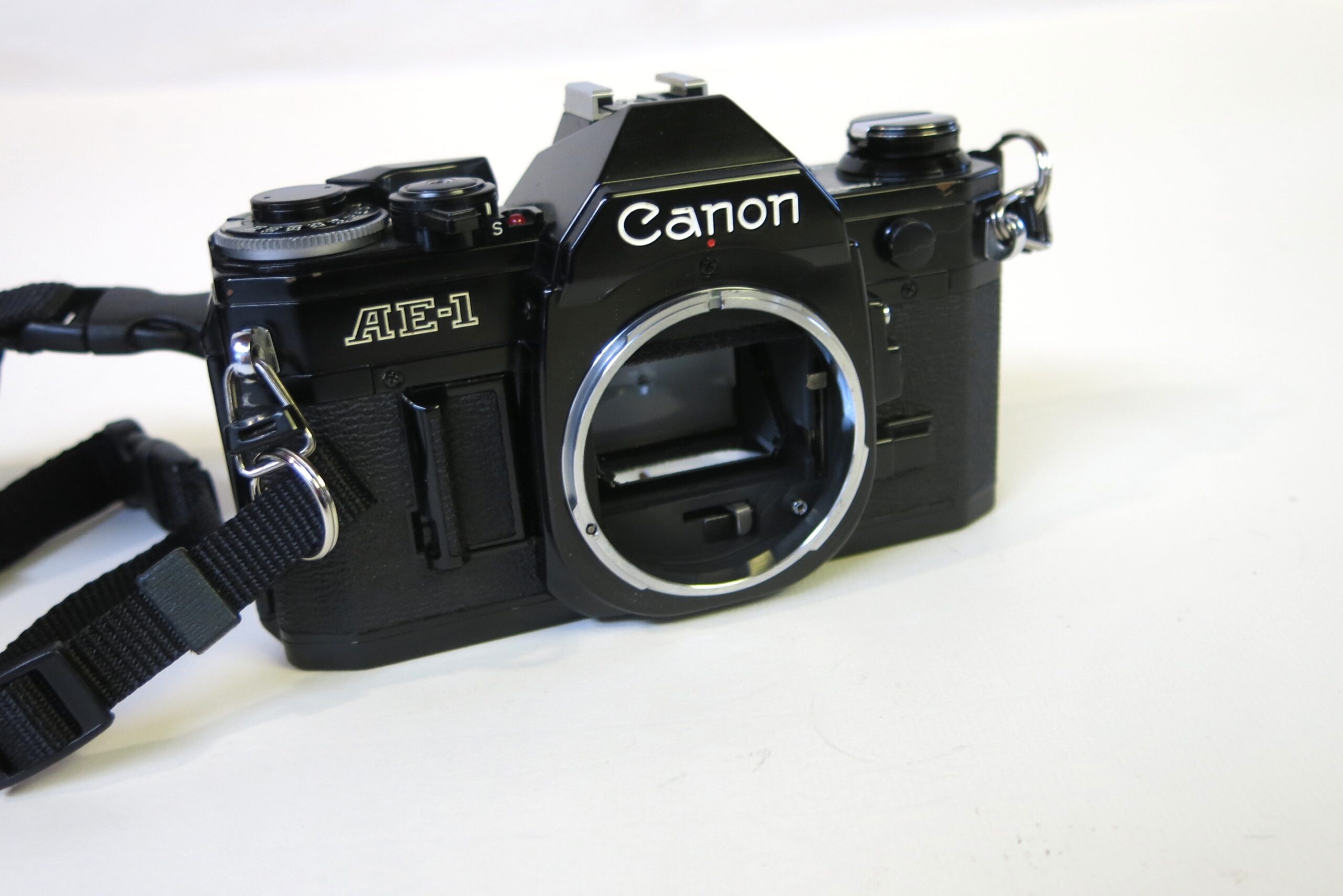 Canon A-1 35mm SLR Film Camera Body