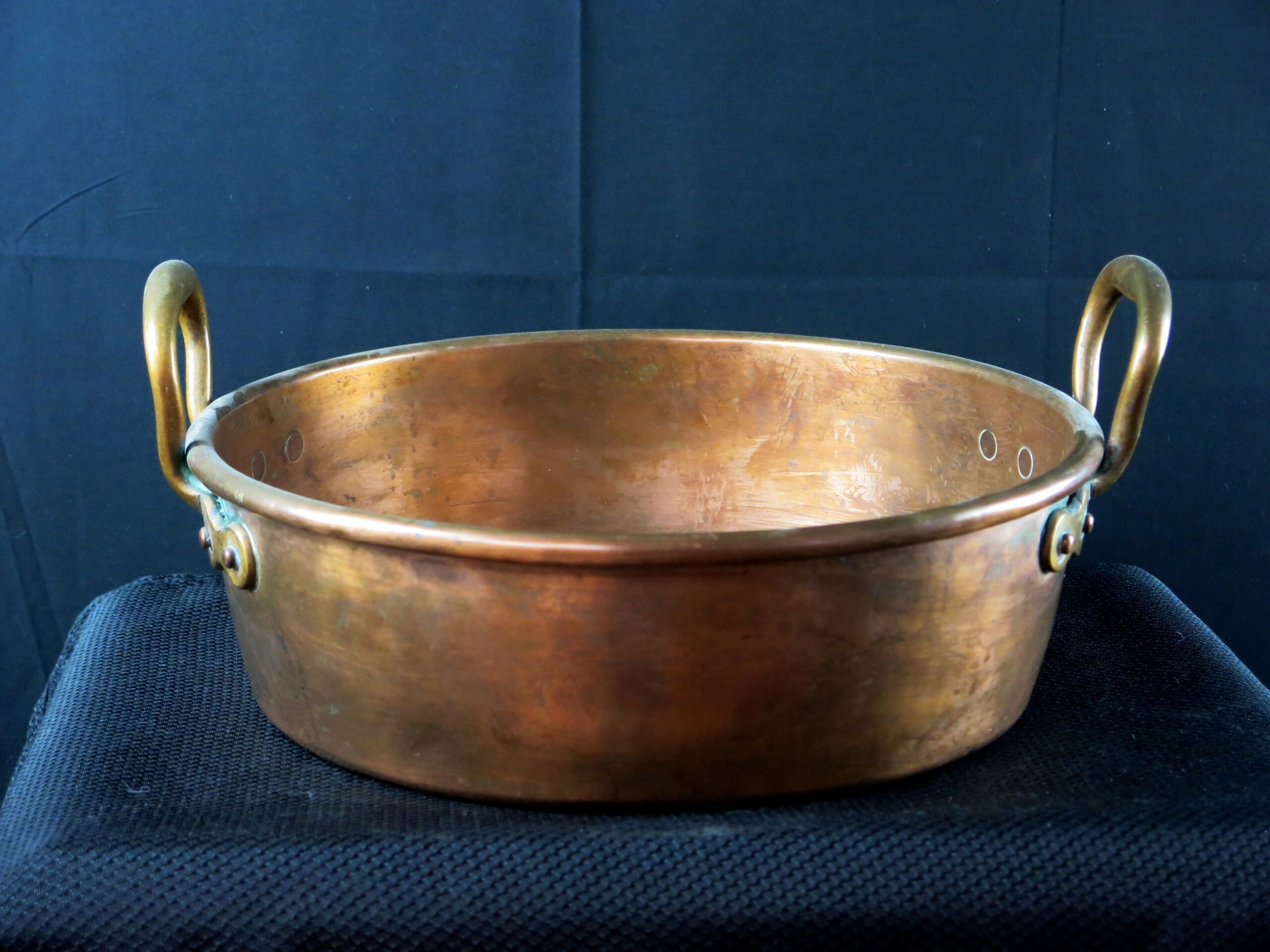 Antique Hand Forged Copper Cauldron Twin Bronze Handles 13″