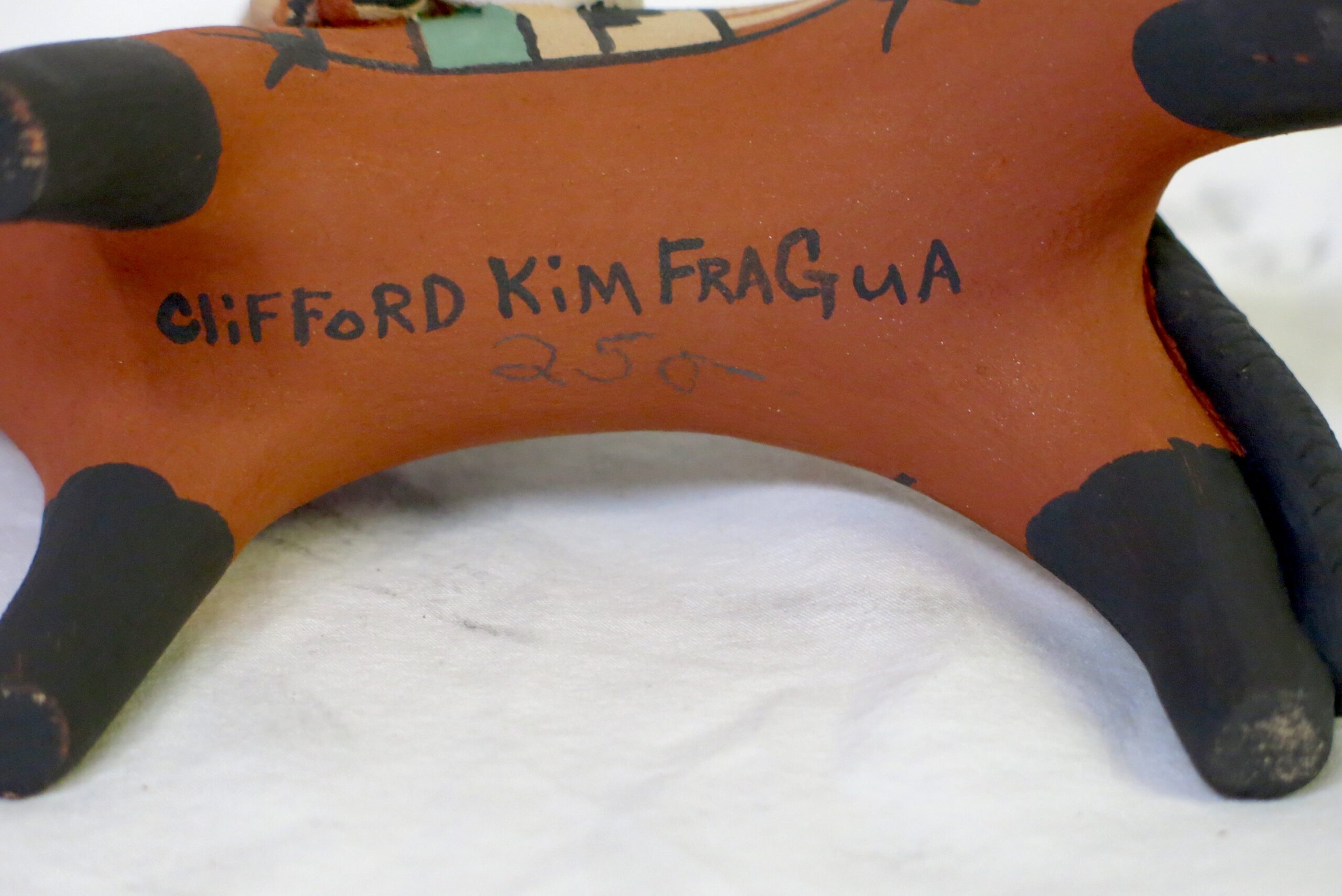 Clifford Kim Fragua Red Horse with 2 Children Storyteller Figurine - Image 6