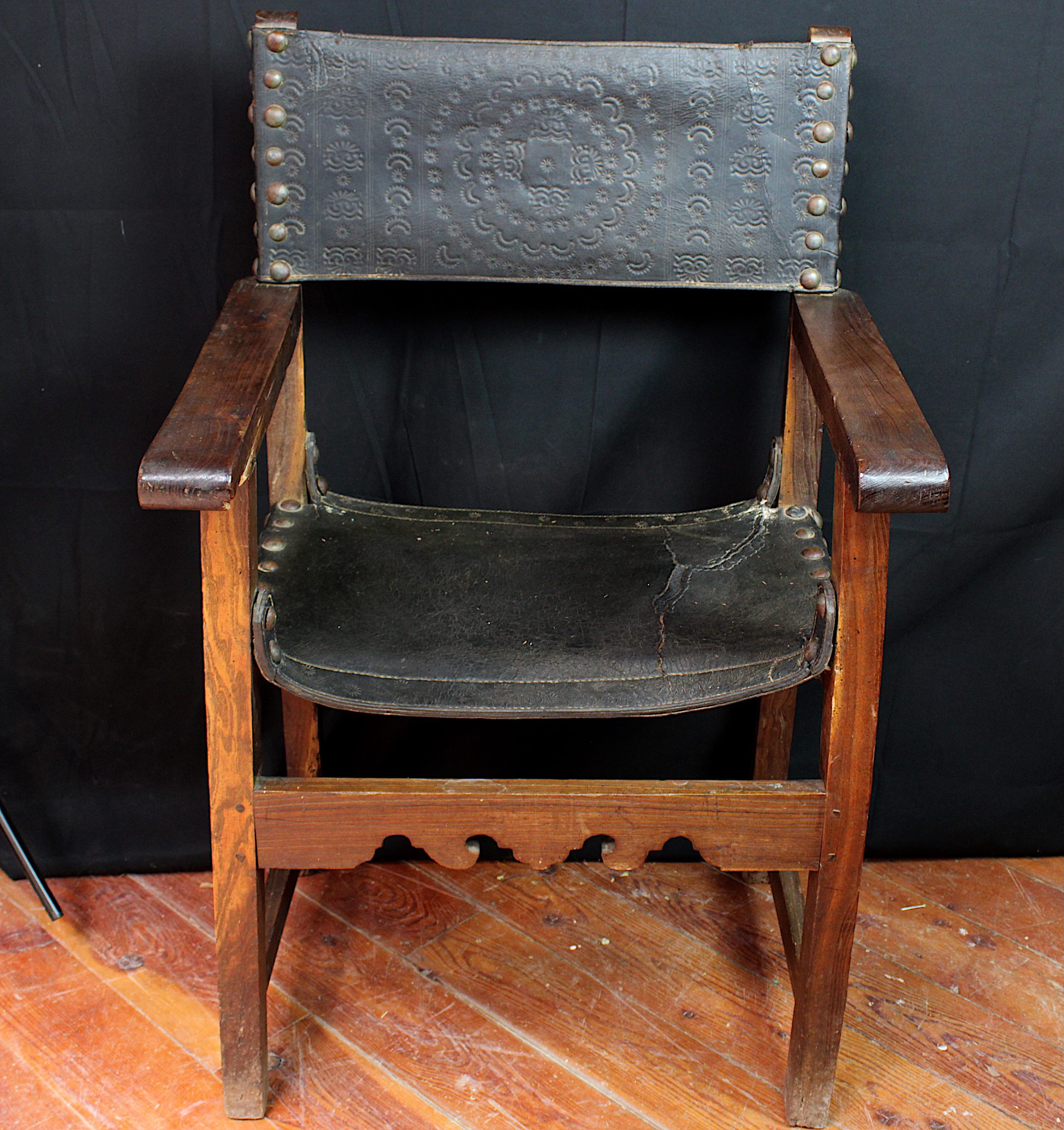 Antique Spanish Colonial Sillón de Frailero Armchair