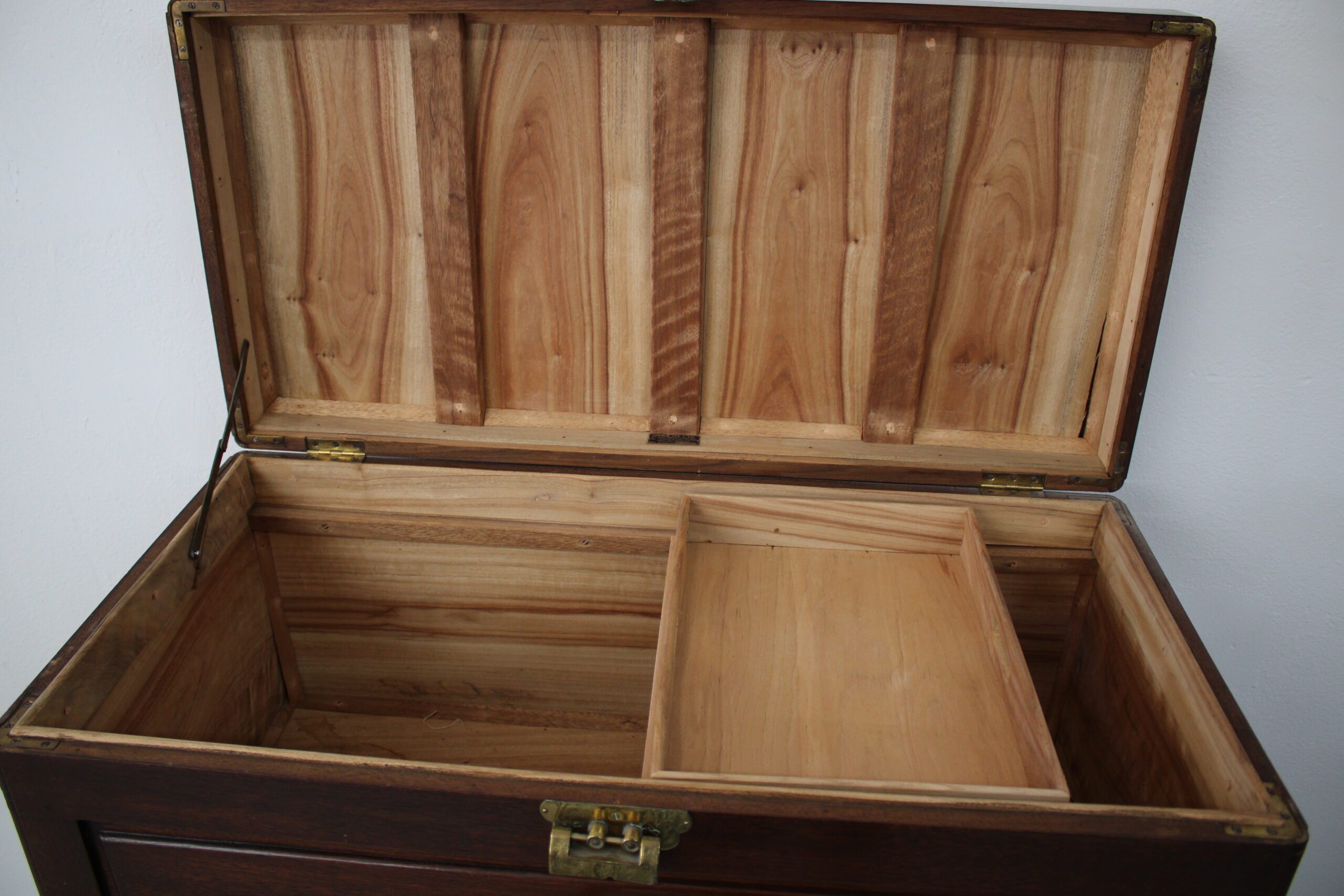 George Zee Hong Kong Rosewood Camphor Wood Silver Chest - Image 4