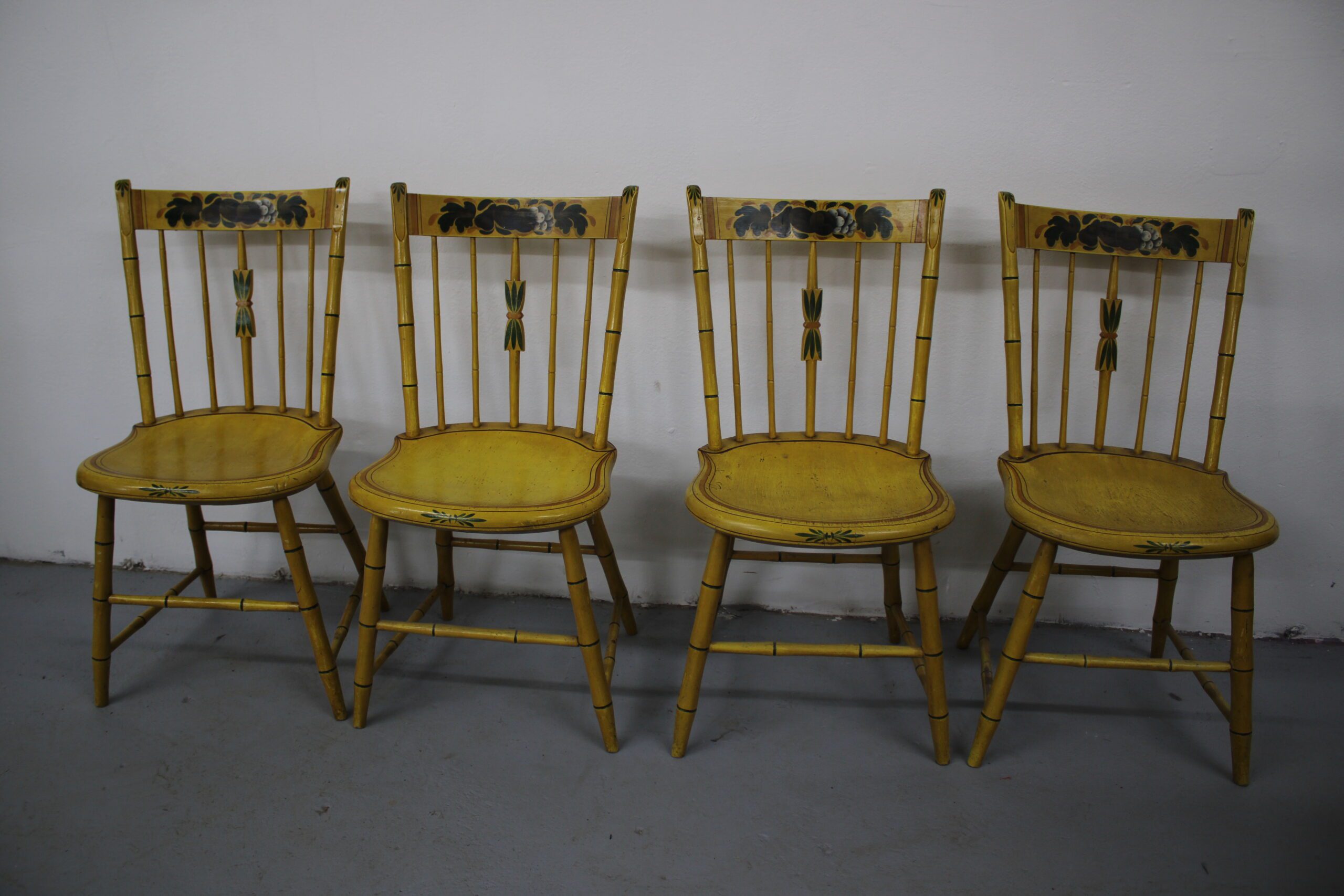 Vintage Pennsylvania Dutch Hand-Stenciled Windsor Side Chair Set of 4