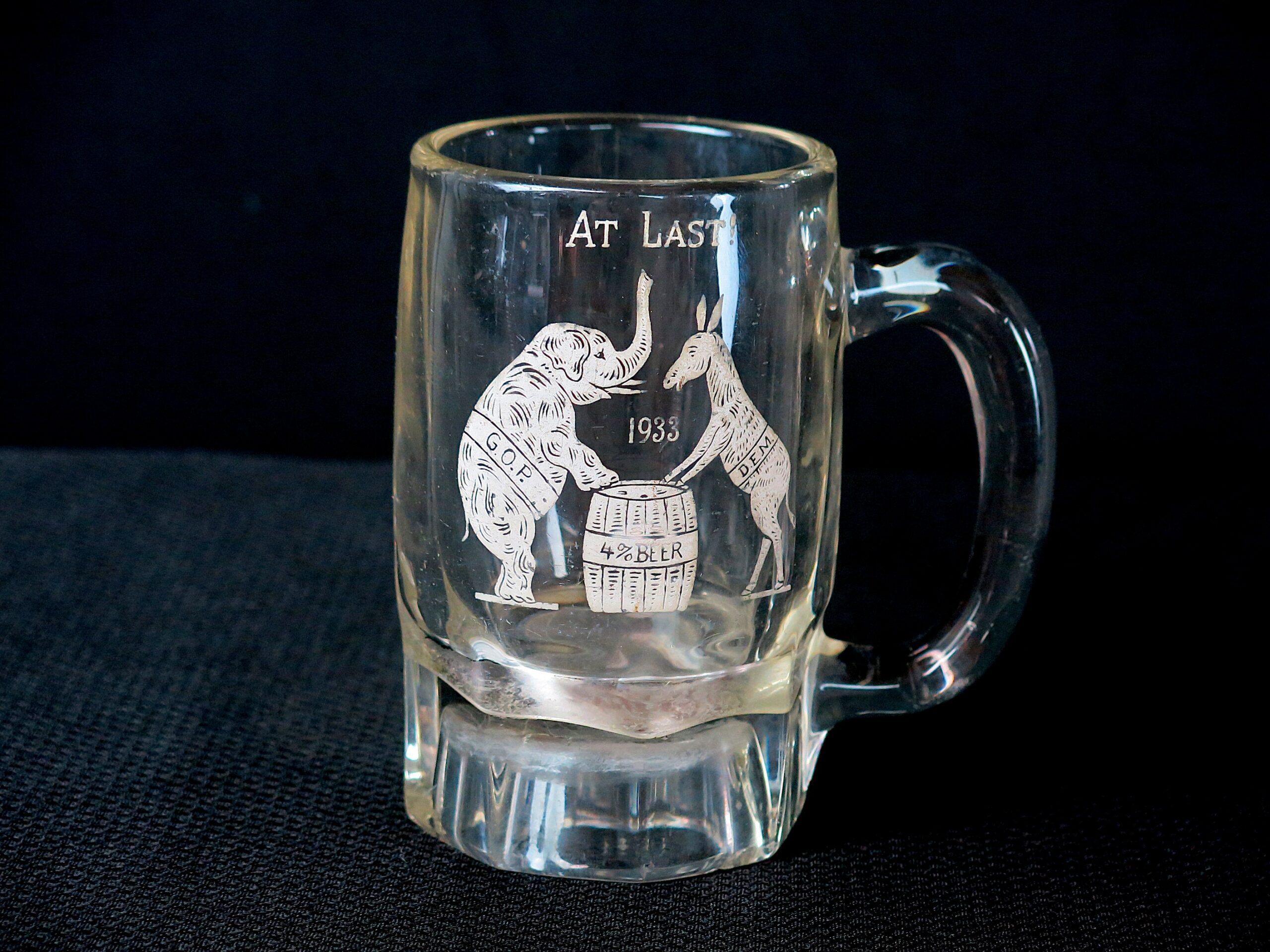 1933 Prohibition Repealed At Last! GOP DEM 4% Beer Etched Mug