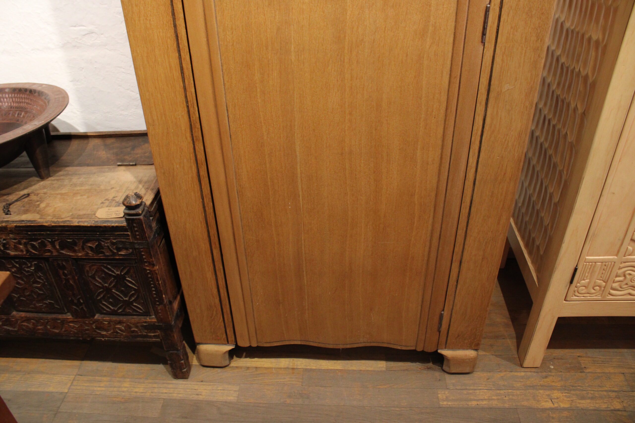 Antique Belgian Art Deco Single Door Oak Wardrobe - Image 4