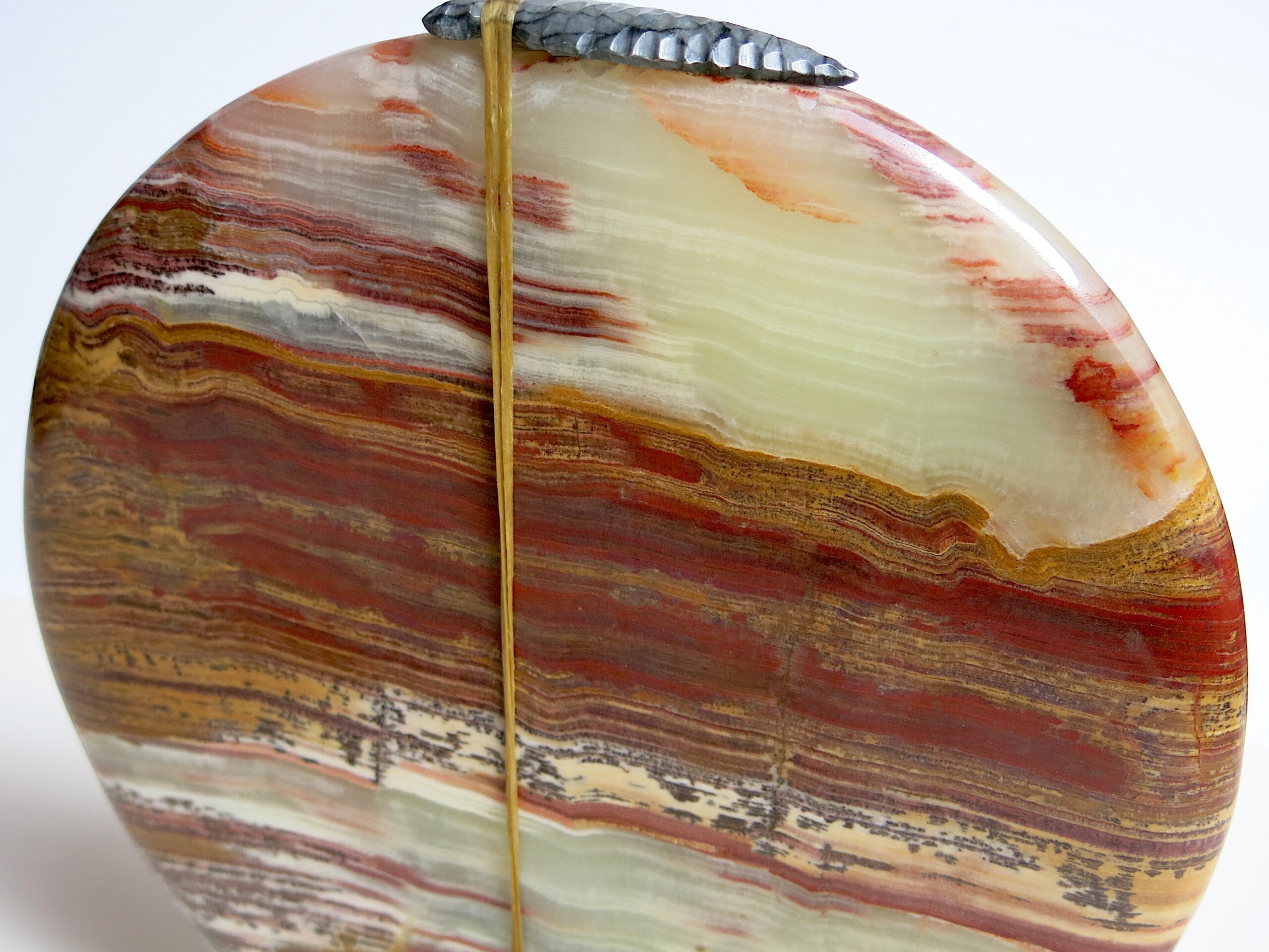 Tom Hayes Navajo Banded Agate Bear Fetish Sculpture - Image 10