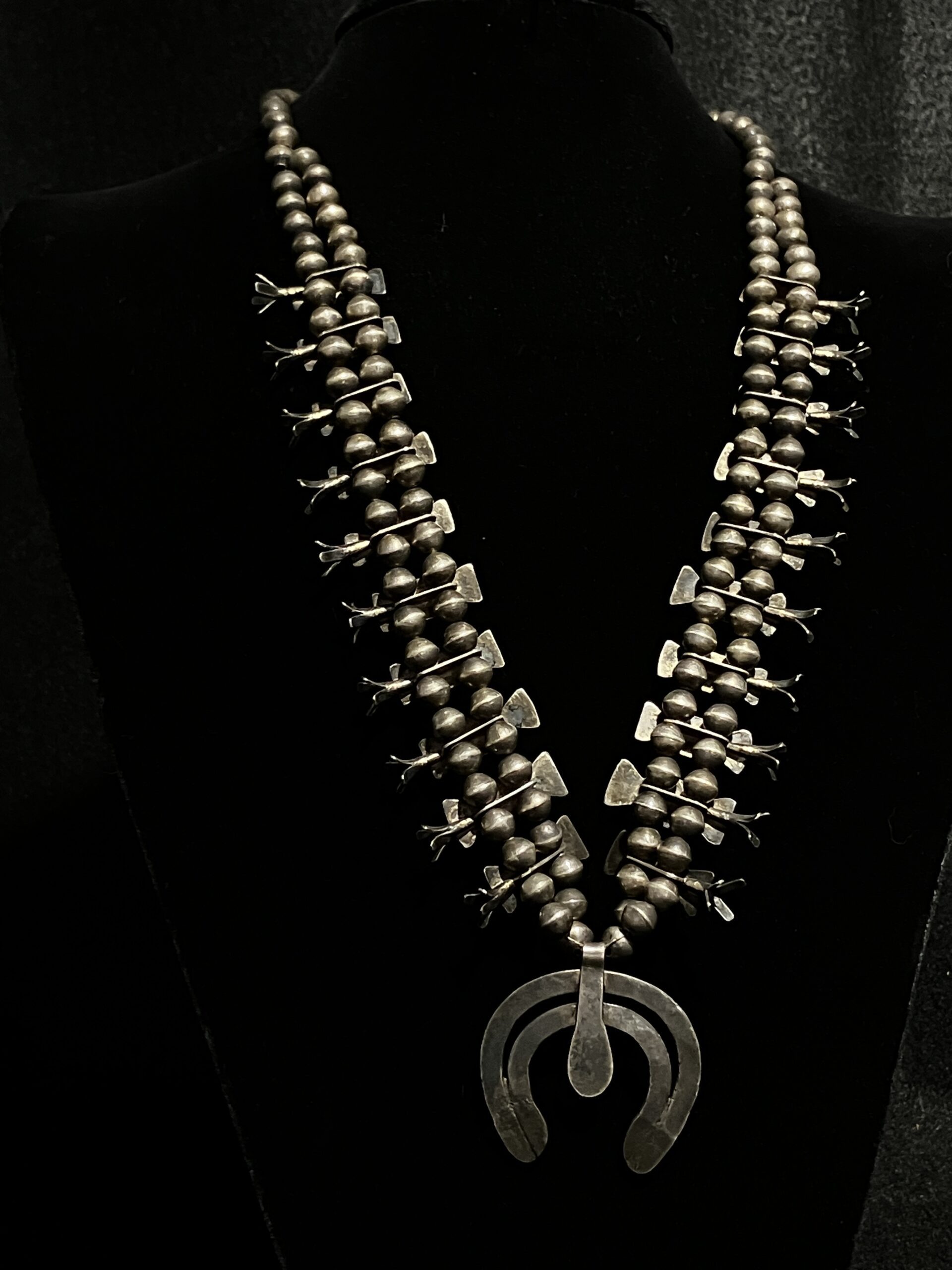 Vintage Navajo Squash Blossom Necklace 26" with 23 Turquoise Stones - Image 5