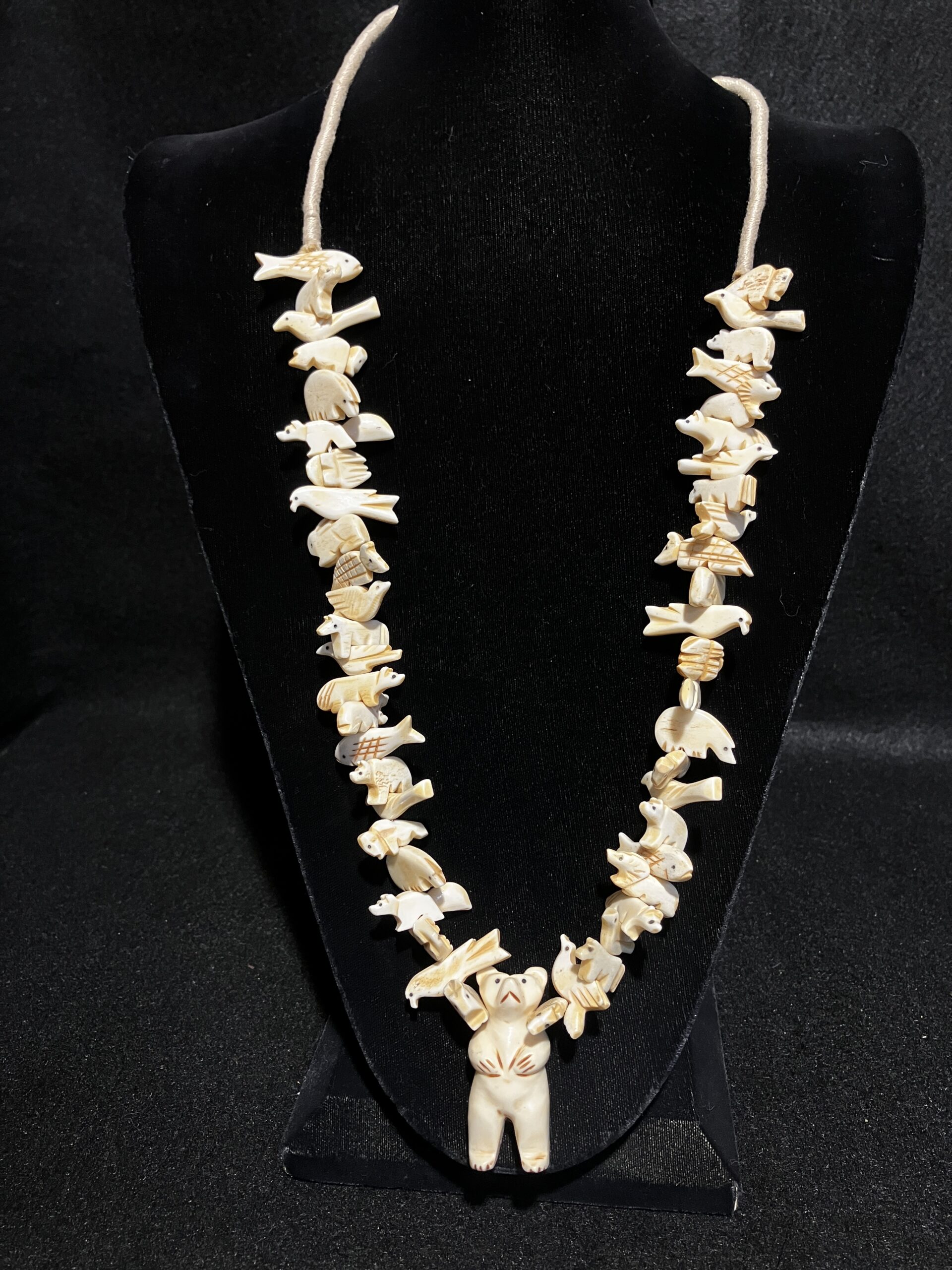 Vintage Southwest Zuni Style Carved Bone Animal Fetish Necklace