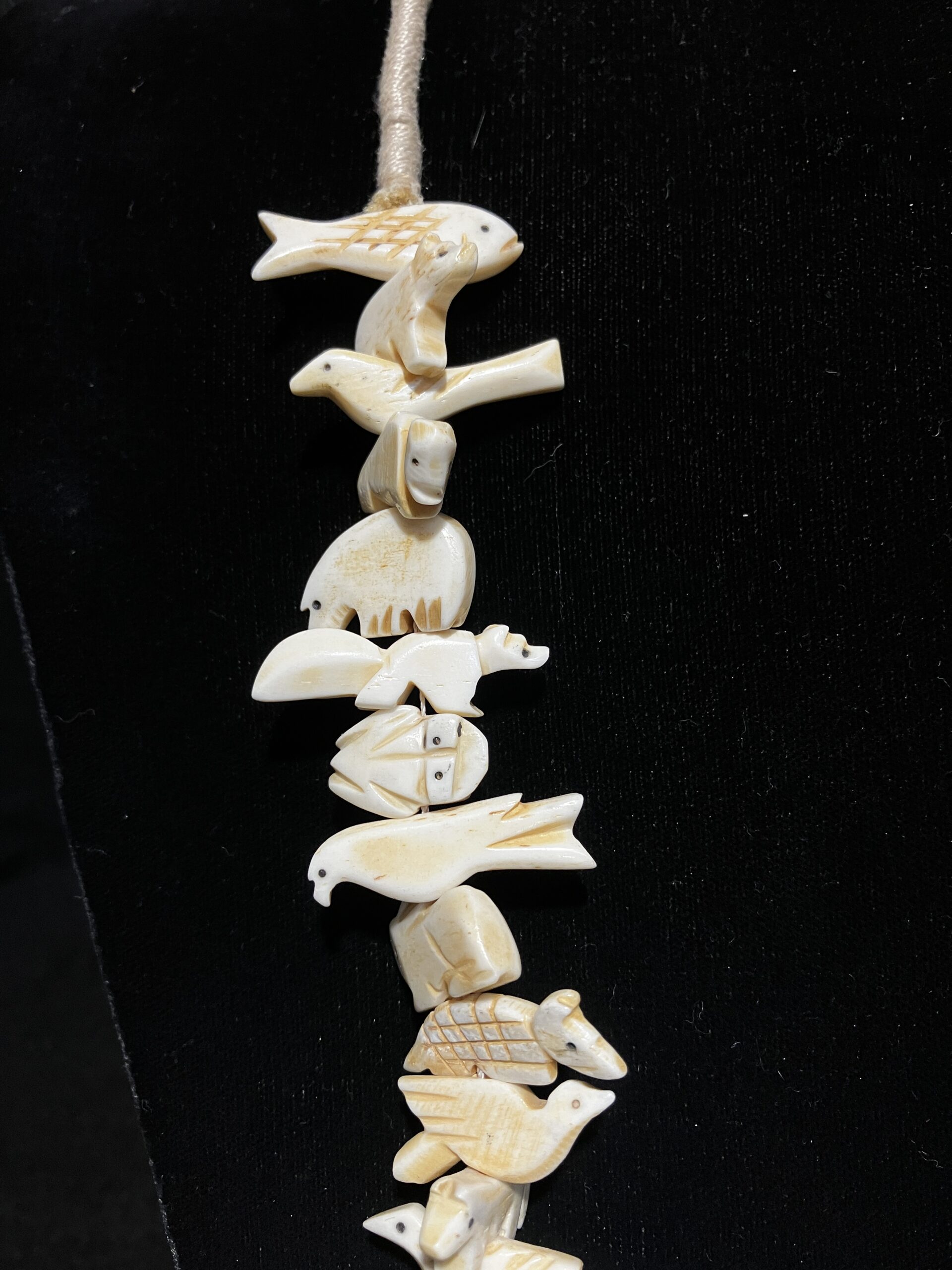 Vintage Southwest Zuni Style Carved Bone Animal Fetish Necklace - Image 4