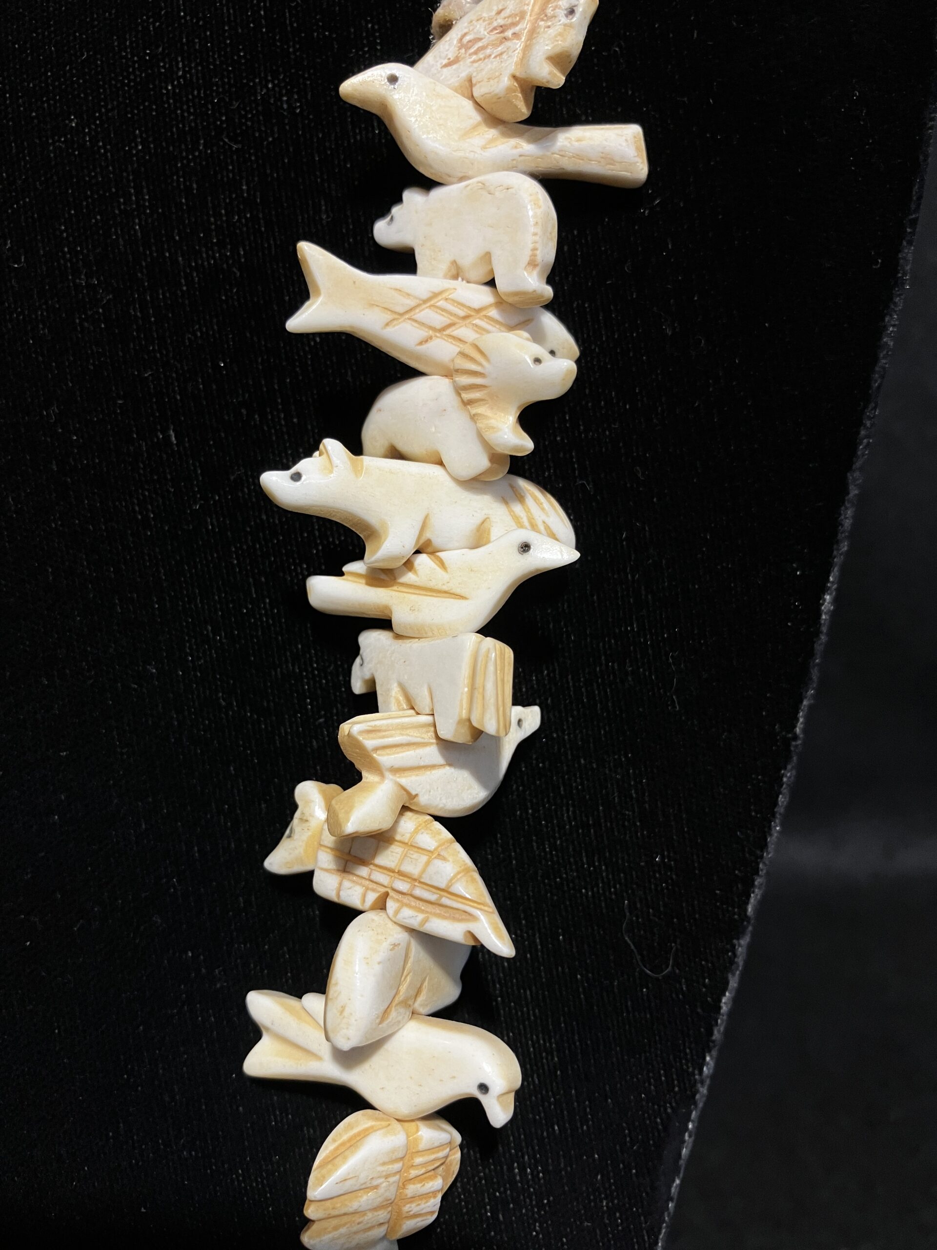 Vintage Southwest Zuni Style Carved Bone Animal Fetish Necklace - Image 5