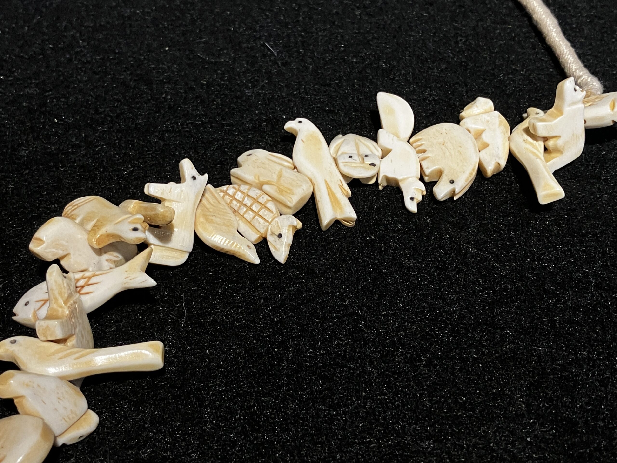Vintage Southwest Zuni Style Carved Bone Animal Fetish Necklace - Image 8